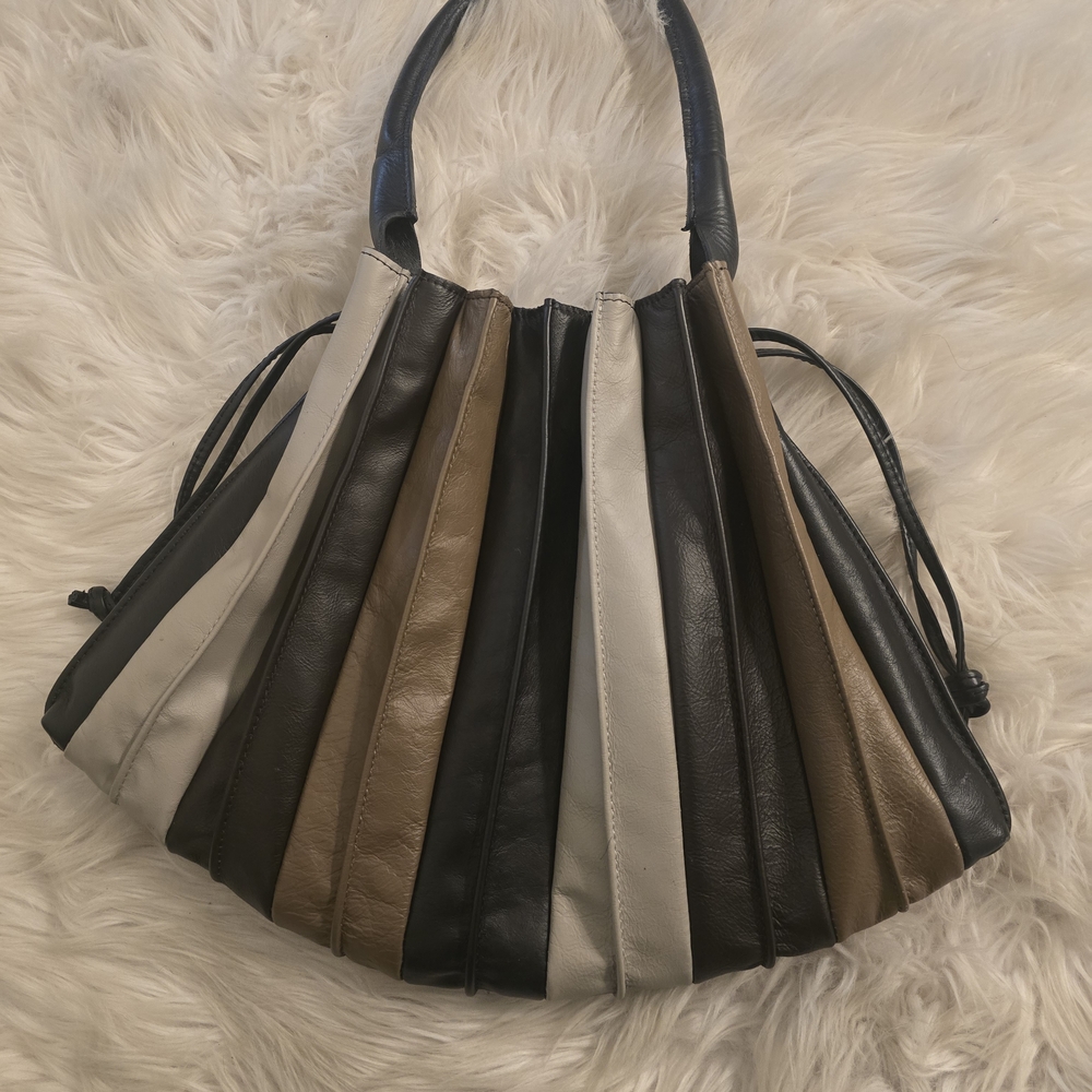 Itallian Designer Leather Women's Purse